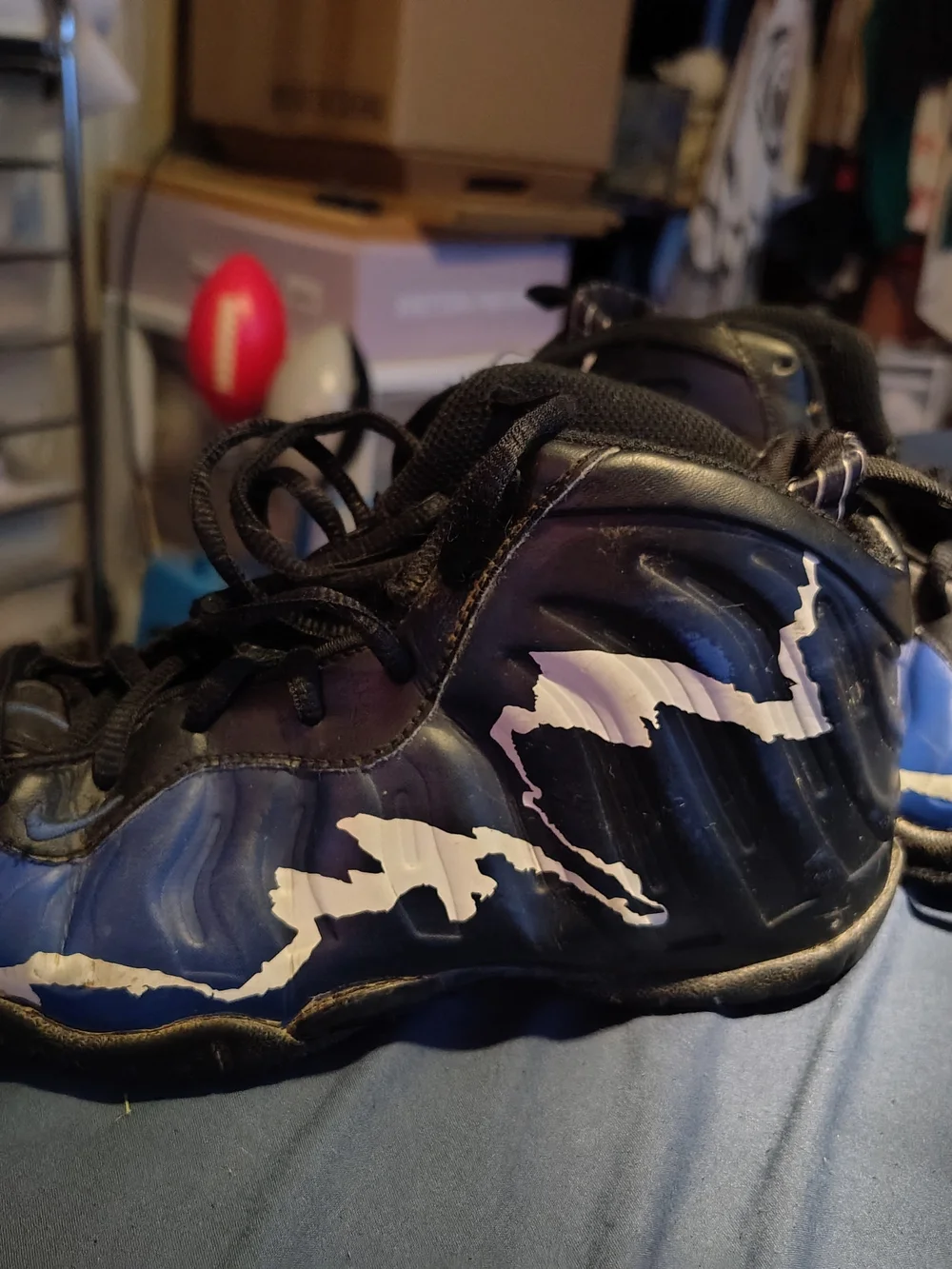 Blue & Black Foamposite Basketball Shoes with White Graphic